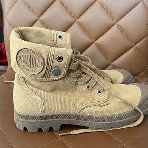 Palladium Khaki Canvas Boots